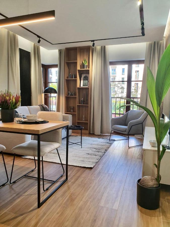 Luxury 2-Room Apartment In Praga-Polnoc Port Praski Varsó Kültér fotó
