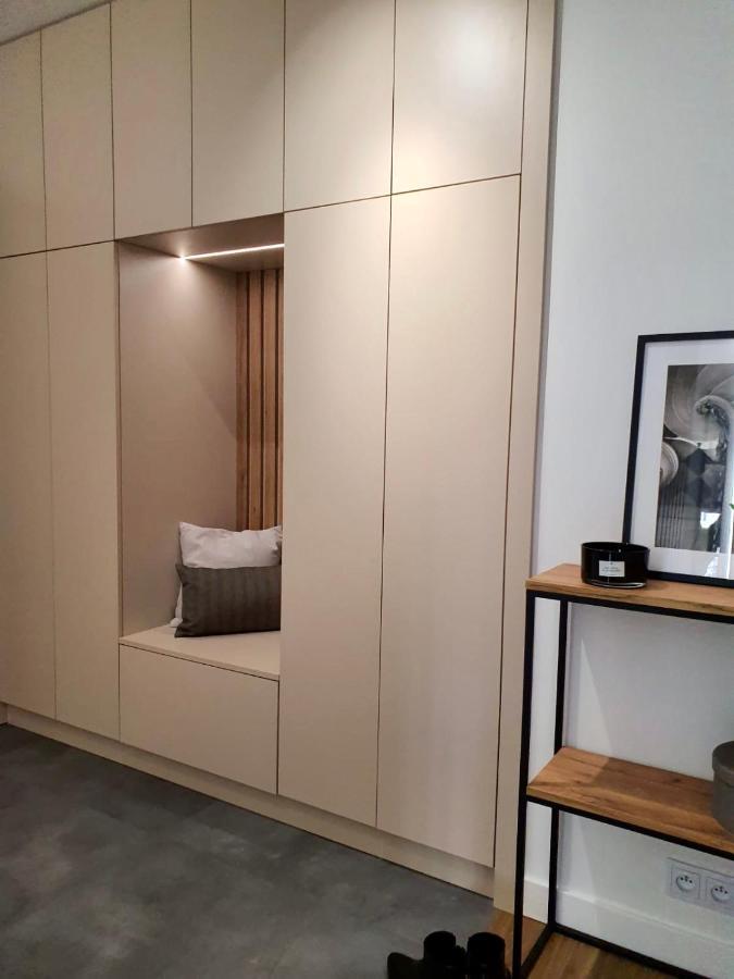 Luxury 2-Room Apartment In Praga-Polnoc Port Praski Varsó Kültér fotó