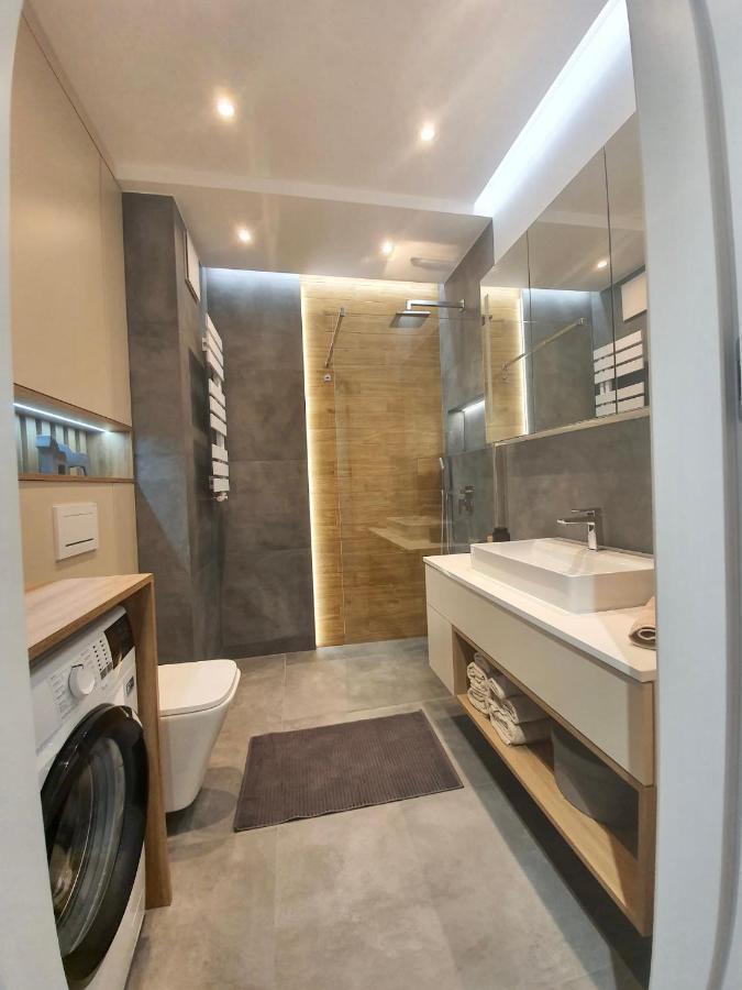 Luxury 2-Room Apartment In Praga-Polnoc Port Praski Varsó Kültér fotó