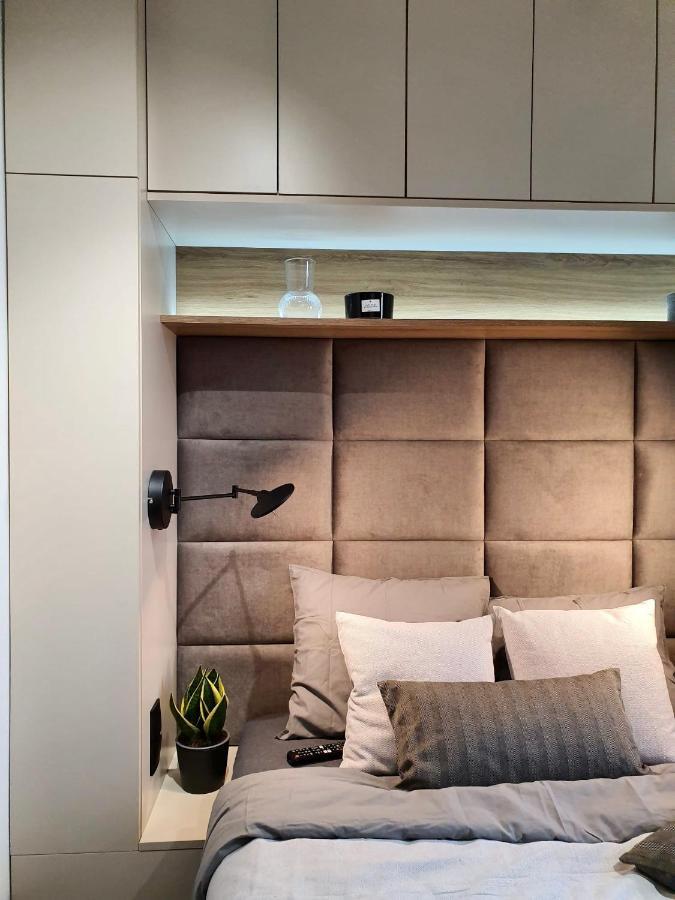 Luxury 2-Room Apartment In Praga-Polnoc Port Praski Varsó Kültér fotó